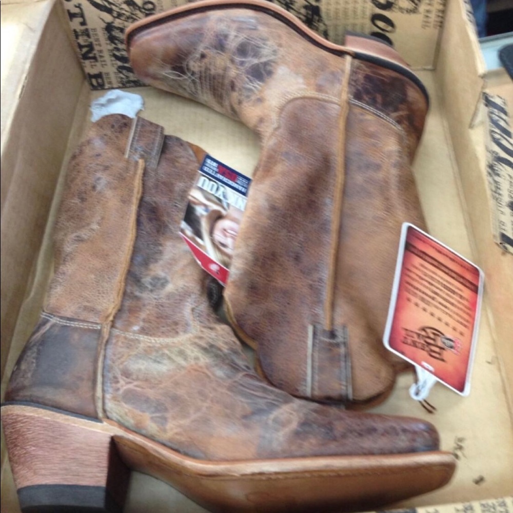 Justin Boots Women Size 9.5